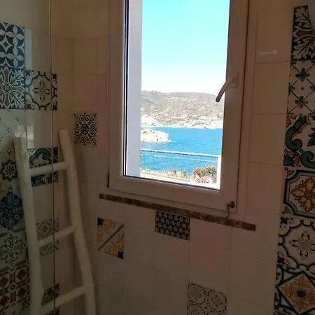 Brezzamediterranea Apartamento Ponza