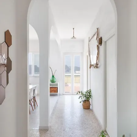 Brezzamediterranea Apartment *