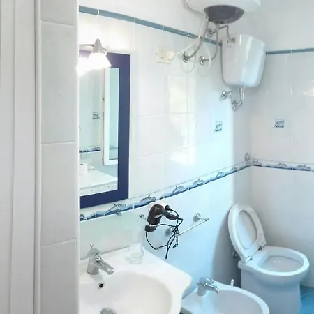 Brezzamediterranea Apartment *