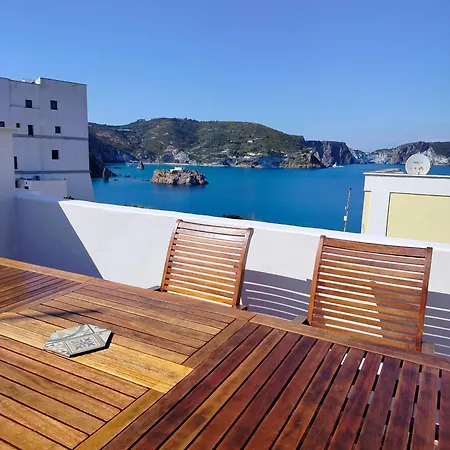 Apartment Brezzamediterranea Ponza